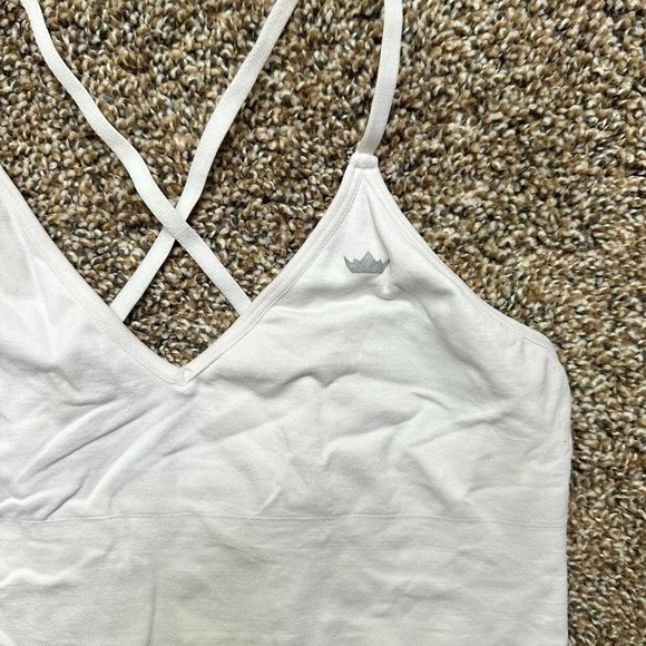 Crown Standard V-Neck White Crop Top - Picture 2 of 6